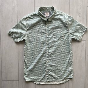 EUC Hurley button down shirt
